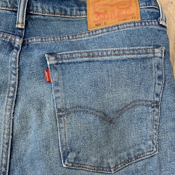 Levi’s 505 C mens but can be unisex. Slim/skinny. Discontinued. 36x32. - Picture 4 of 7